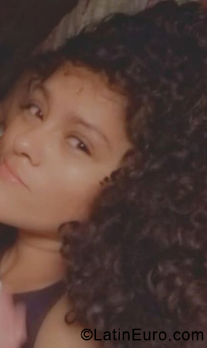 Date this delightful Brazil girl Natlia from Fortaleza BR11706