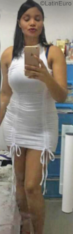 Date this tall Dominican Republic girl Elisaura Recio from Santiago DO40774