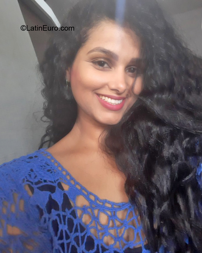 Date this stunning Brazil girl GISLAINE from Belo Horizonte BR11889