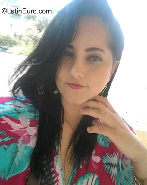 Date this hard body Brazil girl Claudiana from Sao Paulo BR12002