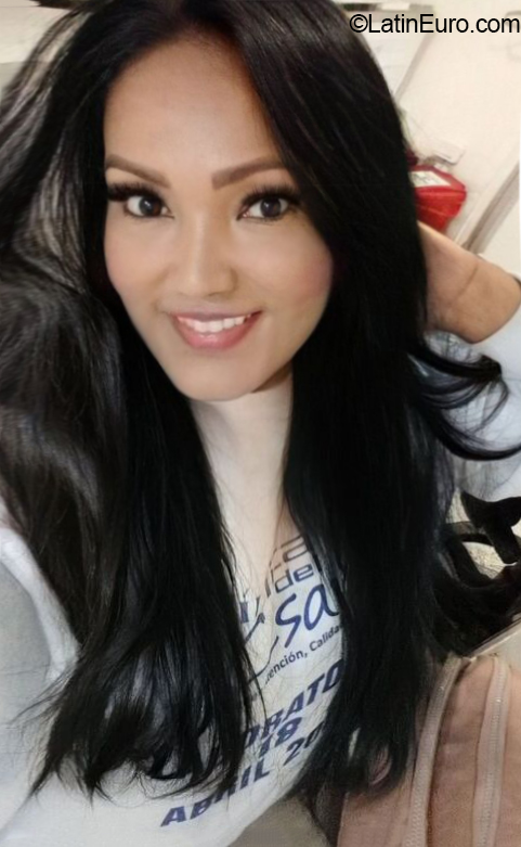 Date this gorgeous Colombia girl Cecilia30 from Valledupar CO31905