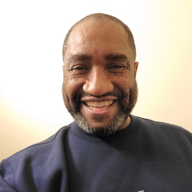 Date this sultry United States man Pauly from Chicago US21801