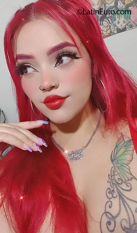 Date this happy Colombia girl Angie from Bogota CO31936