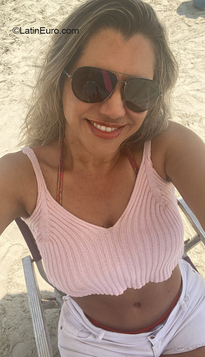 Date this delightful Brazil girl Adriana from Sao Paulo BR12109