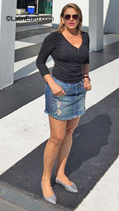 Date this georgeous Brazil girl Sandra from Sao Paulo BR12118