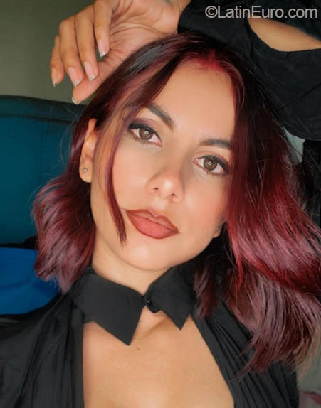 Date this passionate Honduras girl Elizabeth from Tegucigalpa HN2952