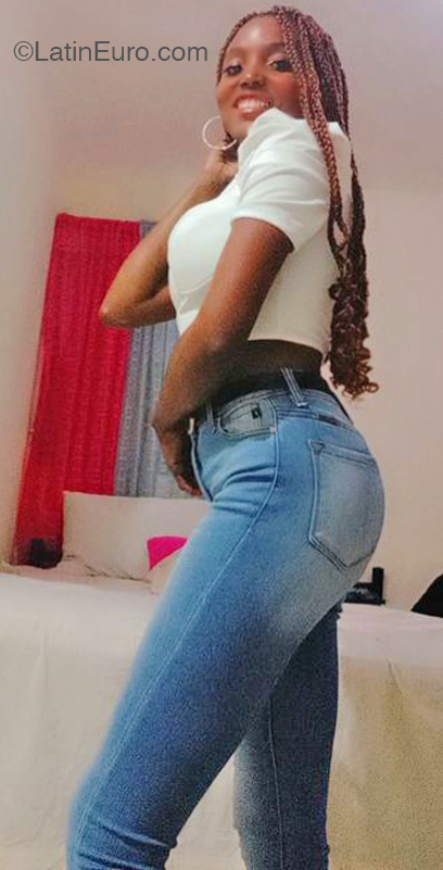 Date this funny Dominican Republic girl Jacquelin from Republica Dominicana DO43596