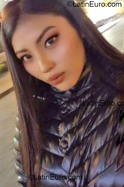 Date this passionate Peru girl Yubitza from Arequipa PE2147