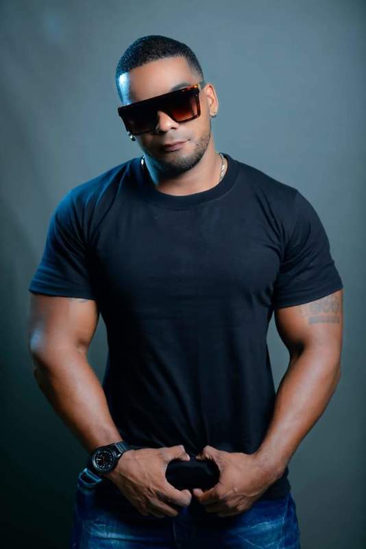 Date this exotic Dominican Republic man Dariel from Santiago DO54145