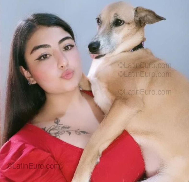 Date this pretty Colombia girl Maria from Bogota CO33262