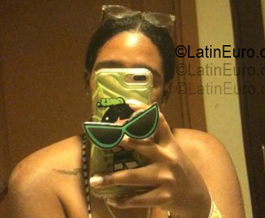 Date this stunning Dominican Republic girl Rosemary from San Pedro de Macoris DO55498