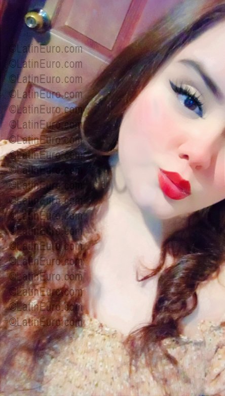 Date this hard body Honduras girl Isela from San Pedro Sula HN2994