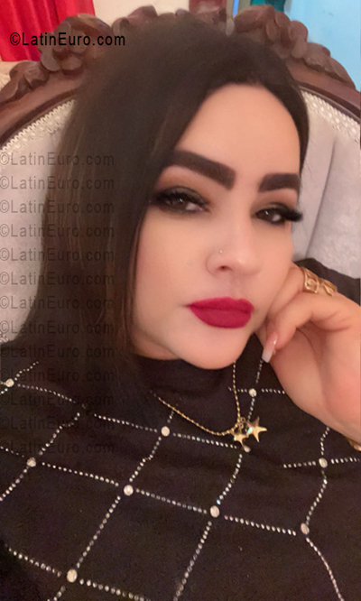 Date this charming Dominican Republic girl Perla from Santiago DO55969