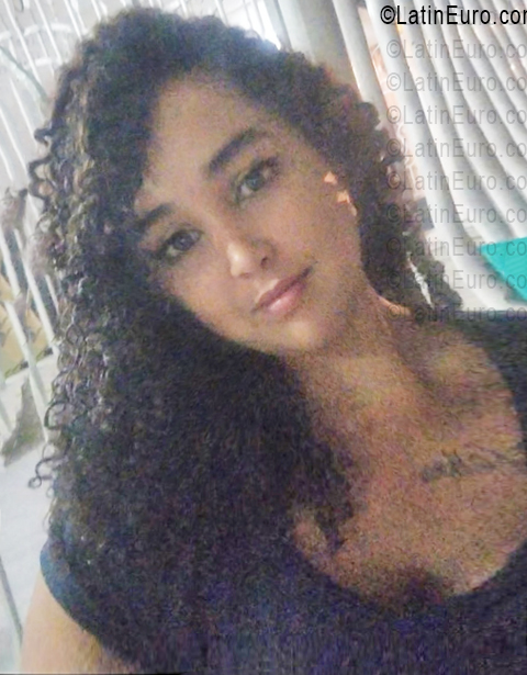 Date this fun Colombia girl Malidely from Barranquilla CO33657
