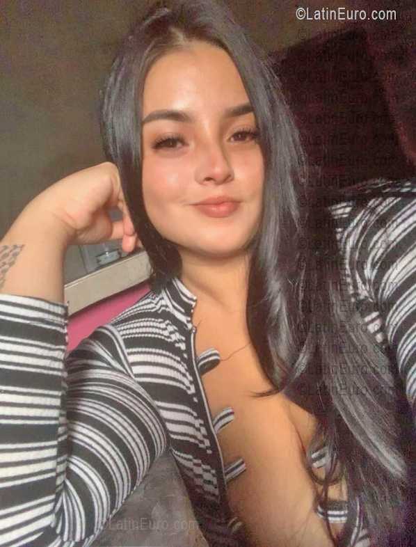 Date this delightful Ecuador girl Victoria from Vinces EC1131