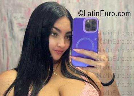 Date this foxy Venezuela girl Zunyeli from Anzoategui VE5620