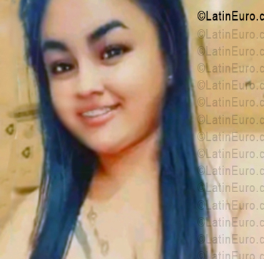 Date this hard body Venezuela girl Amy from Valencia VE5622