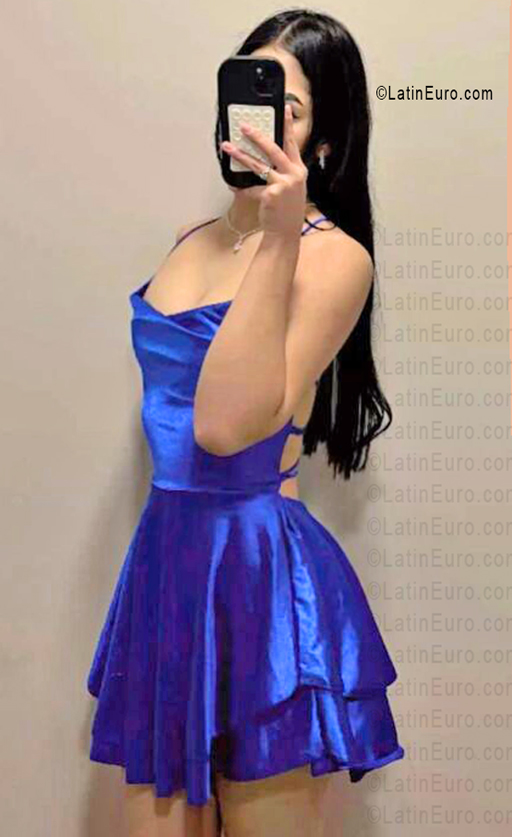 Date this fun Peru girl Zaida from Lima PE2166