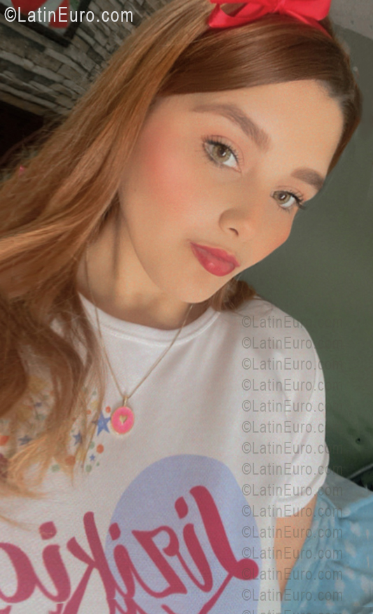 Date this pretty Mexico girl Sofia from Culiacan MX2794
