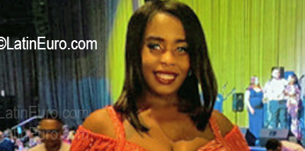Date this young Dominican Republic girl Lise from Santo Domingo DO56811