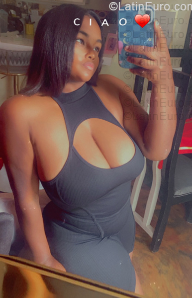 Date this athletic Dominican Republic girl Rosangel from Santo Domingo DO57232