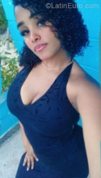 Date this good-looking Dominican Republic girl Melany from La Romana DO57252